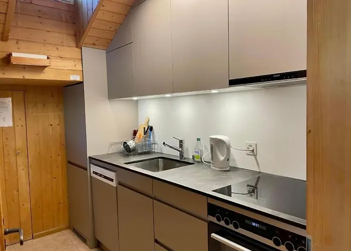 Apartman Chesa Sur En By Interhome